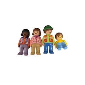 Playmobil 1.2.3 Family Figures Lot Mother Father Girl Baby Toys 4pc